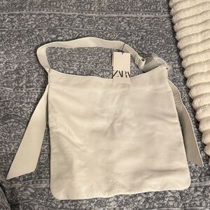 Zara White Cream Leather Medium Size Shoulder Bag